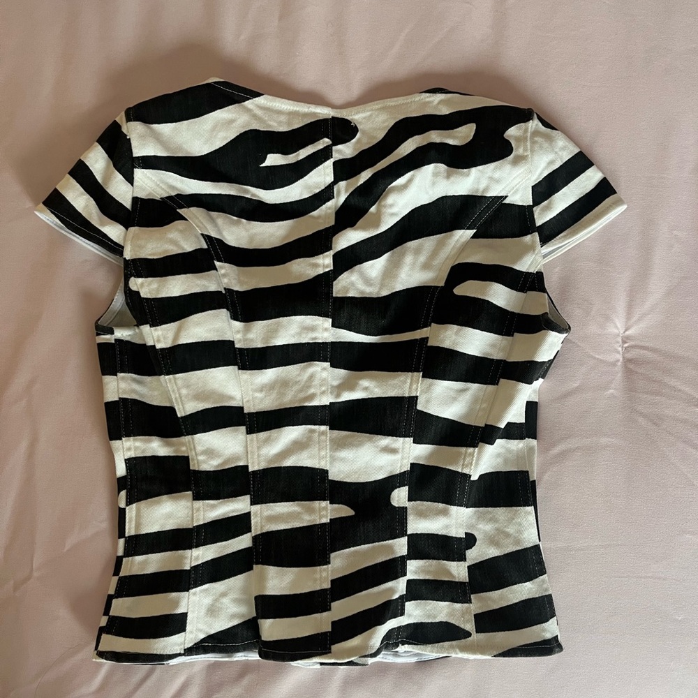 Miaou Black and White Patterned Top - Picture 5 of 7